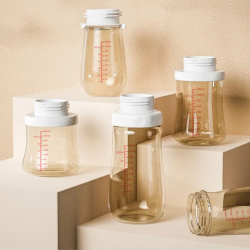 RESIGILAT Incalzitor biberon portabil Kindy, fara fir, electric, adaptoare pentru biberoane, USB, Alb